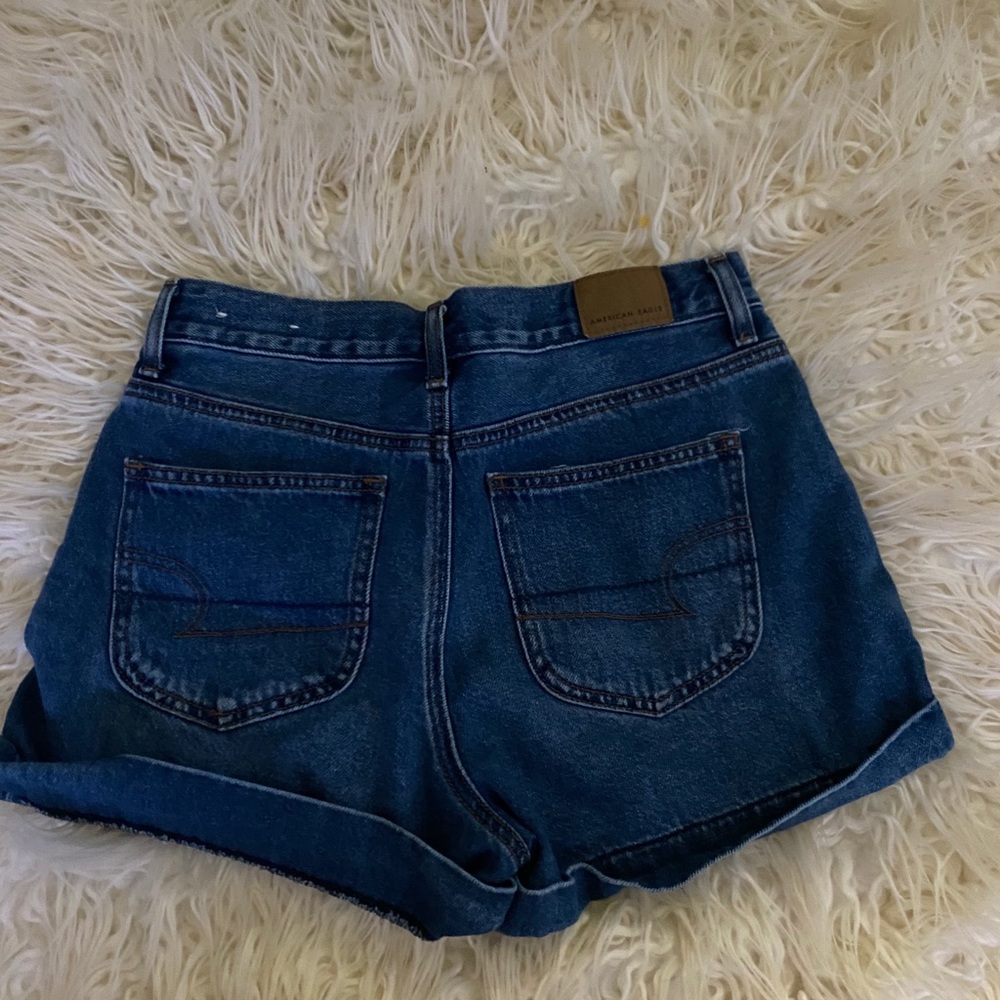 American eagle mom shorts never worn size 4